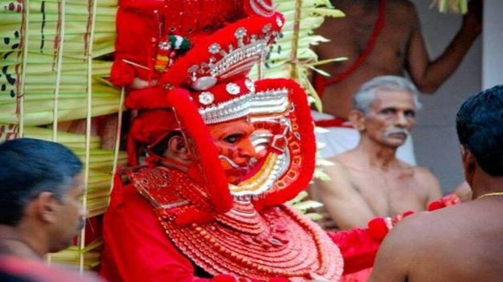 Ardha Chamundi Theyyam - അർദ്ധ ചാമുണ്ഡി തെയ്യം