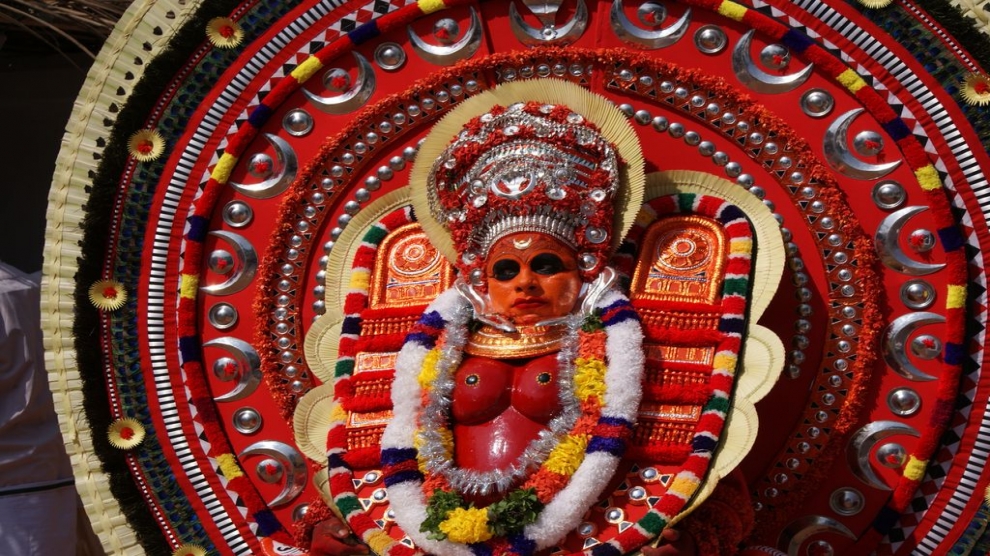 Anamadachamundi Theyyam - ആനമടച്ചാമുണ്ഡി തെയ്യം